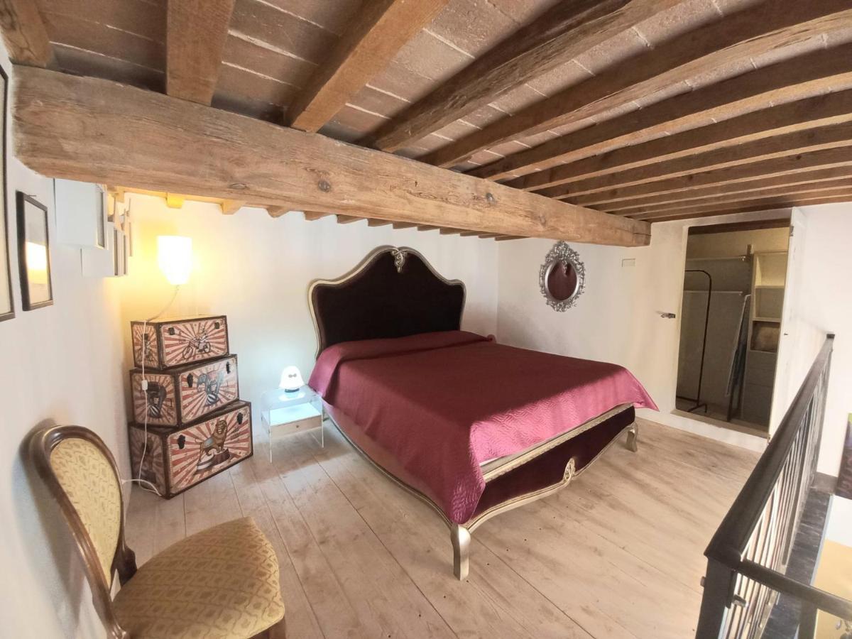 L'Ora Delle Streghe B&B Centralissimo 리보르노 외부 사진