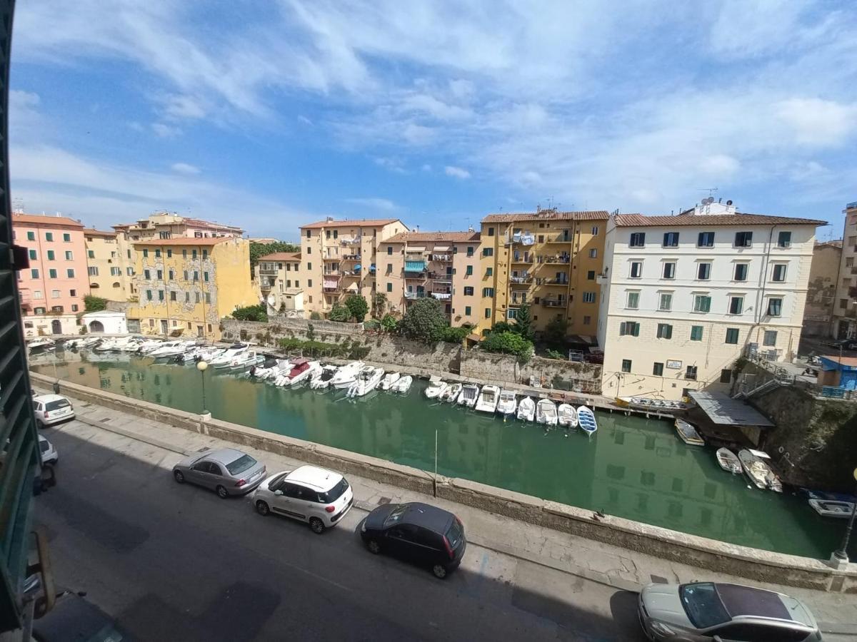 L'Ora Delle Streghe B&B Centralissimo 리보르노 외부 사진