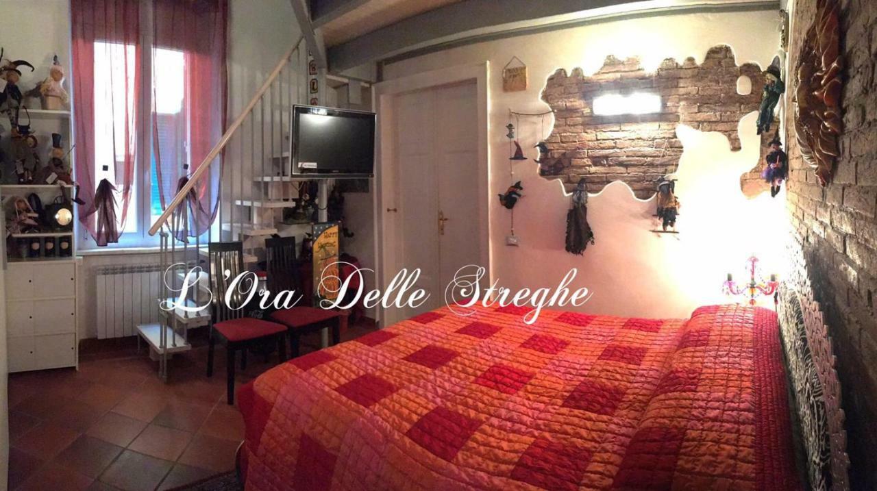 L'Ora Delle Streghe B&B Centralissimo 리보르노 외부 사진